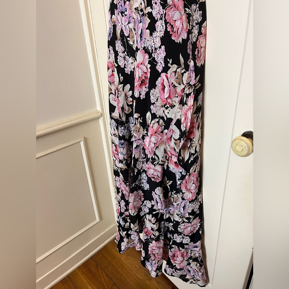 Band of Gypsies Rose and Lilac Floral Wrap Skirt - Picture 12 of 14